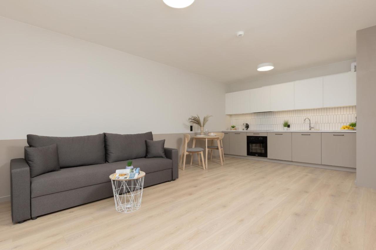 Aparthotel Mokotow Business Center By Noclegi Renters وارسو المظهر الخارجي الصورة