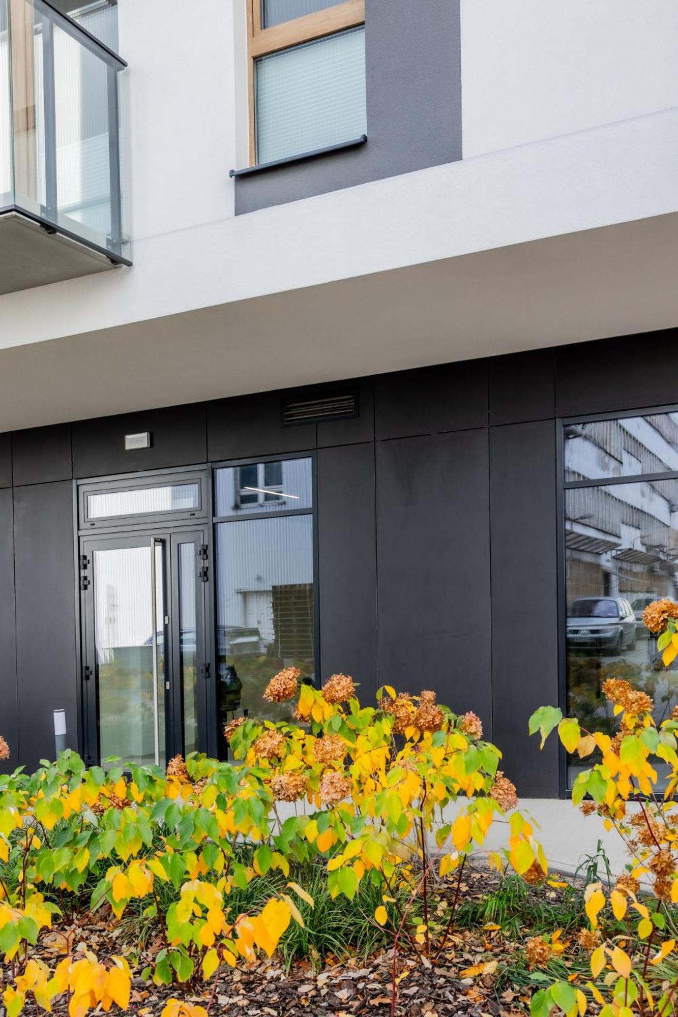 Aparthotel Mokotow Business Center By Noclegi Renters وارسو المظهر الخارجي الصورة