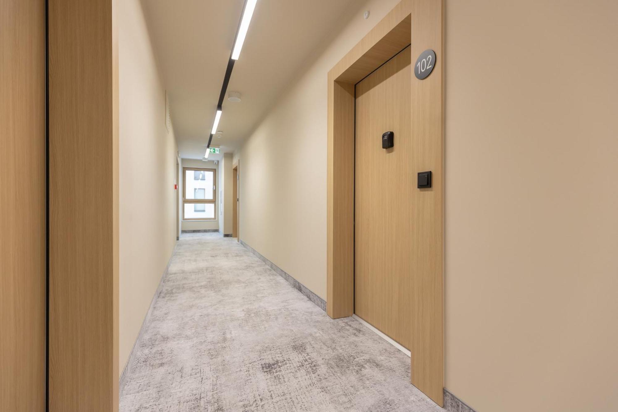 Aparthotel Mokotow Business Center By Noclegi Renters وارسو المظهر الخارجي الصورة