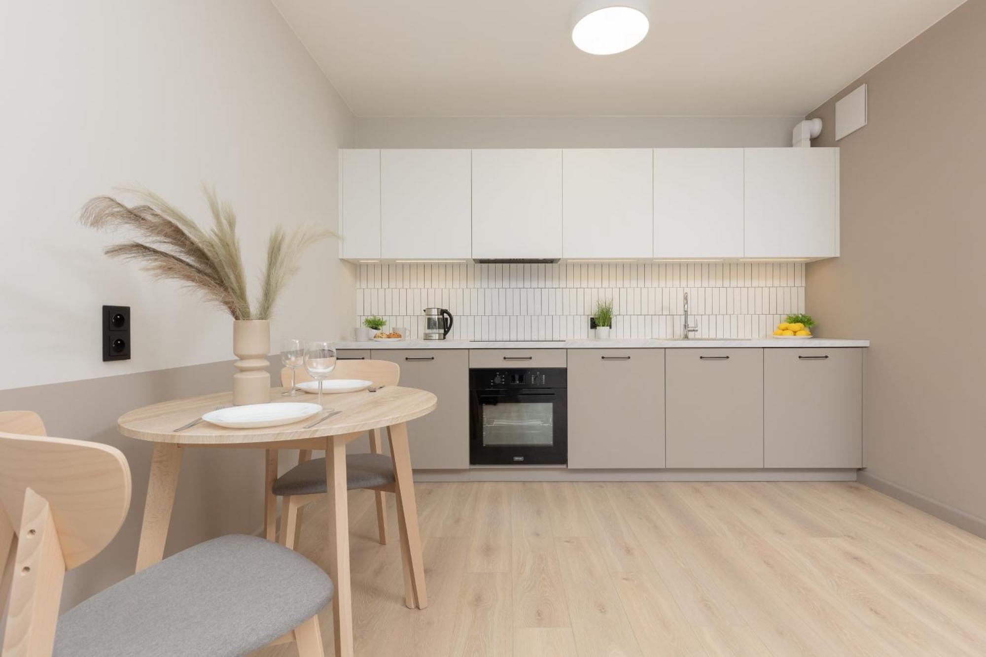 Aparthotel Mokotow Business Center By Noclegi Renters وارسو المظهر الخارجي الصورة